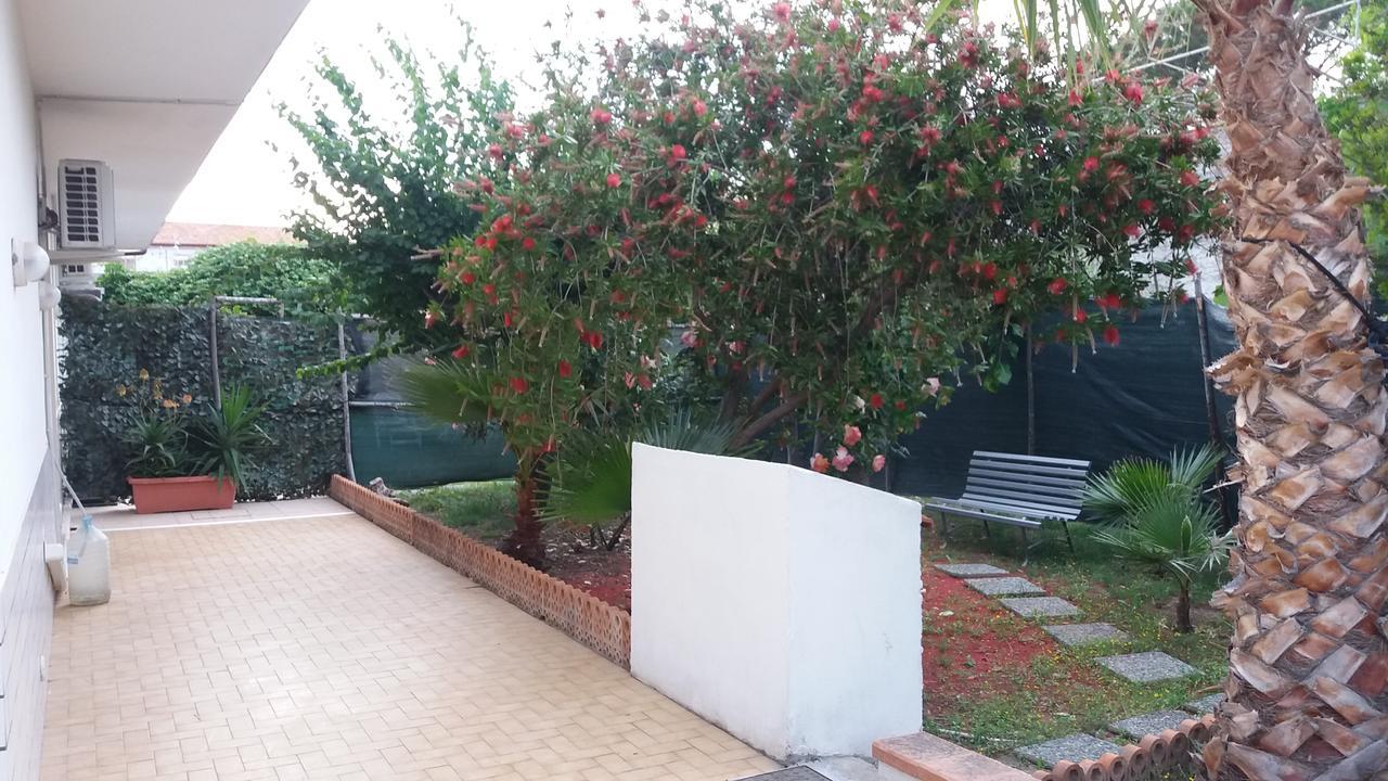 Casa Azzurra Apartman Catania-Fontanarossai nemzetközi repülőtér Kültér fotó